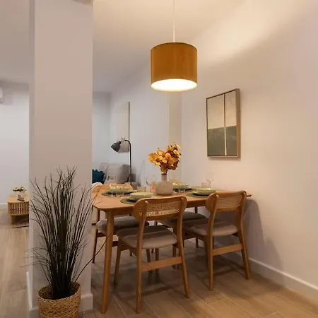 New Cozy Apartament Next To Sta Justa And Airport Seville Exterior photo