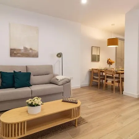 New Cozy Apartament Next To Sta Justa And Airport Seville Exterior photo
